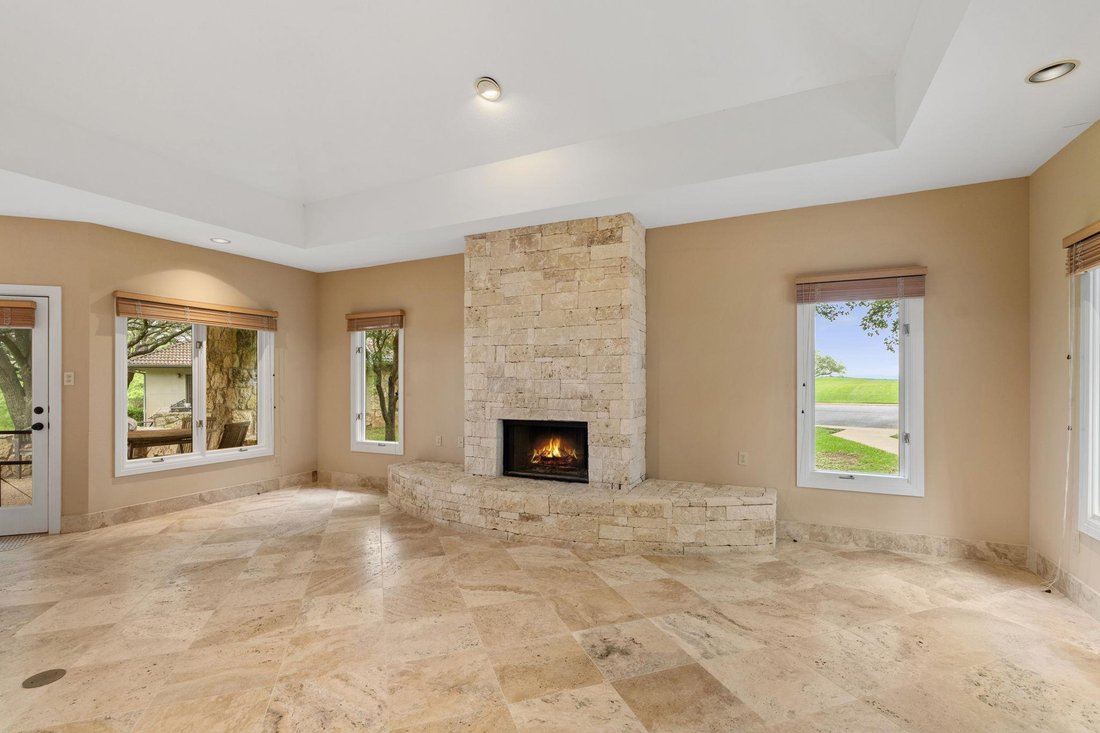 House in Spicewood, Texas, United States 4 - 17846240