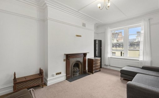 Apartment in Bloomsbury, Camden, England 1