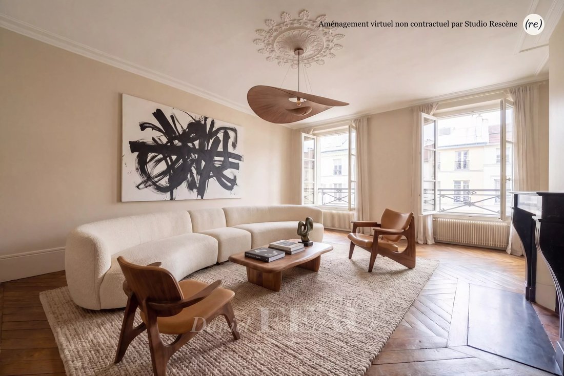 Apartment in Saint Louis, Versailles, France 2 - 16945321