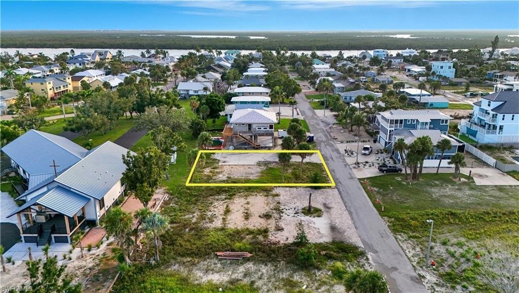 Land in FORT MYERS BEACH, FL, United States 5 - 17847704