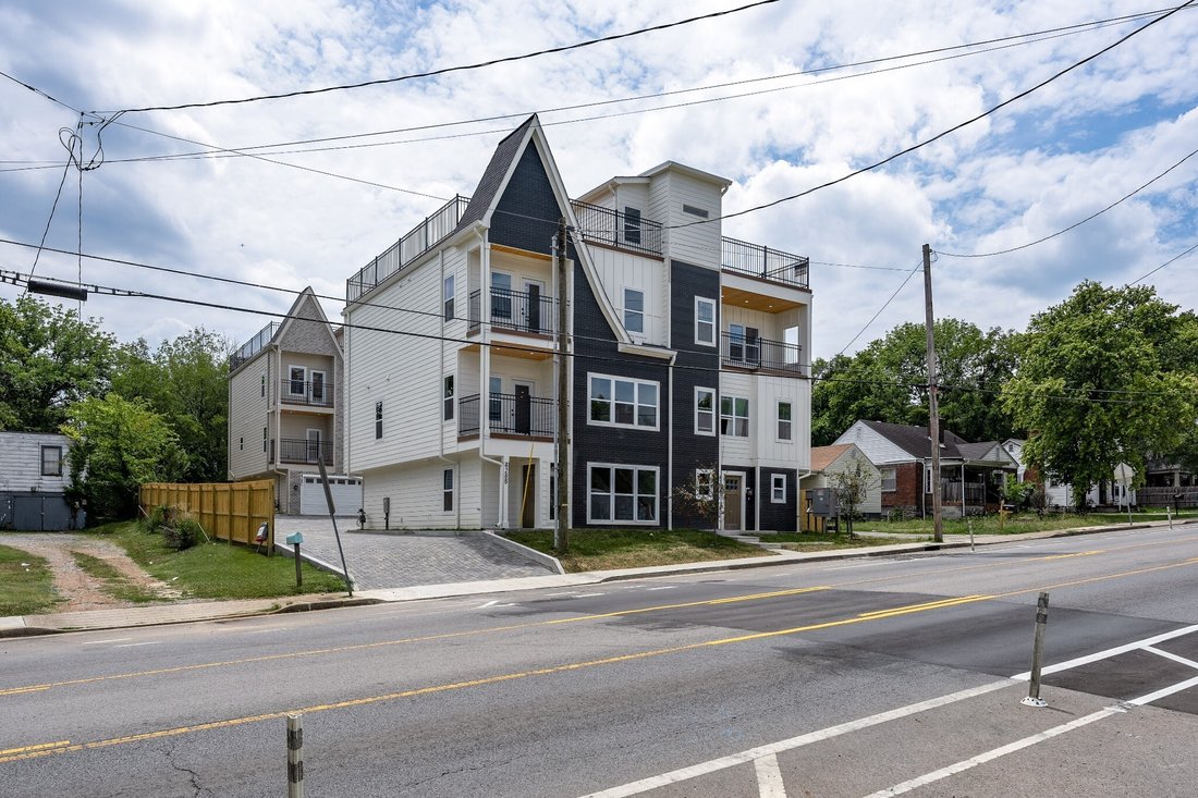 Co Op in Nashville, Tennessee, United States 3 - 17846632