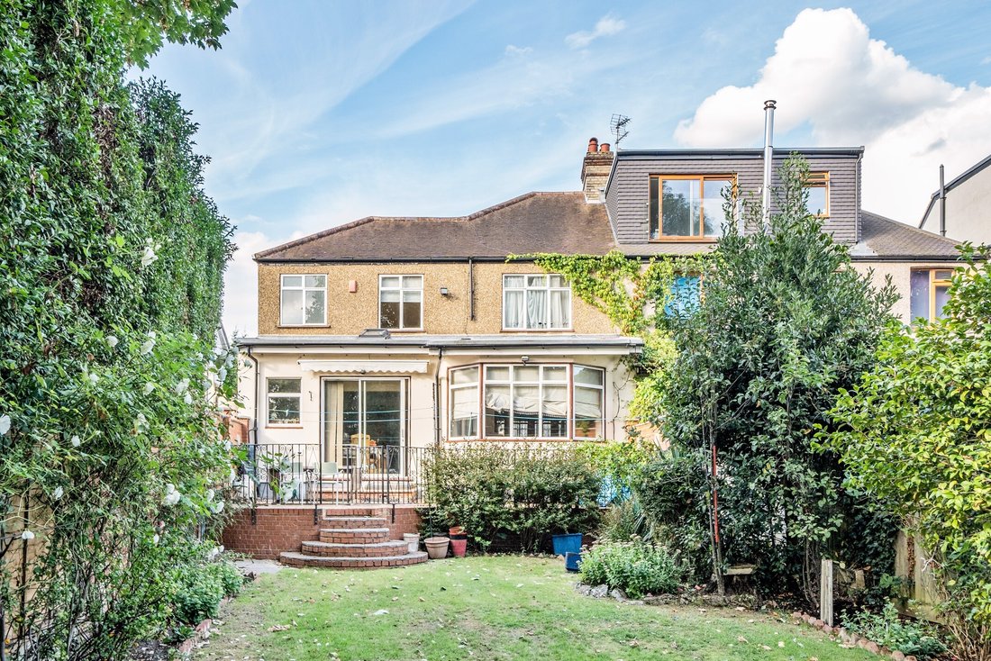 House in High Barnet, Barnet, England 2 - 17845857