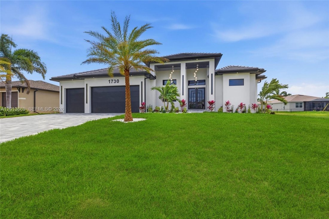 House in Cape Coral, Florida, United States 2 - 17846344