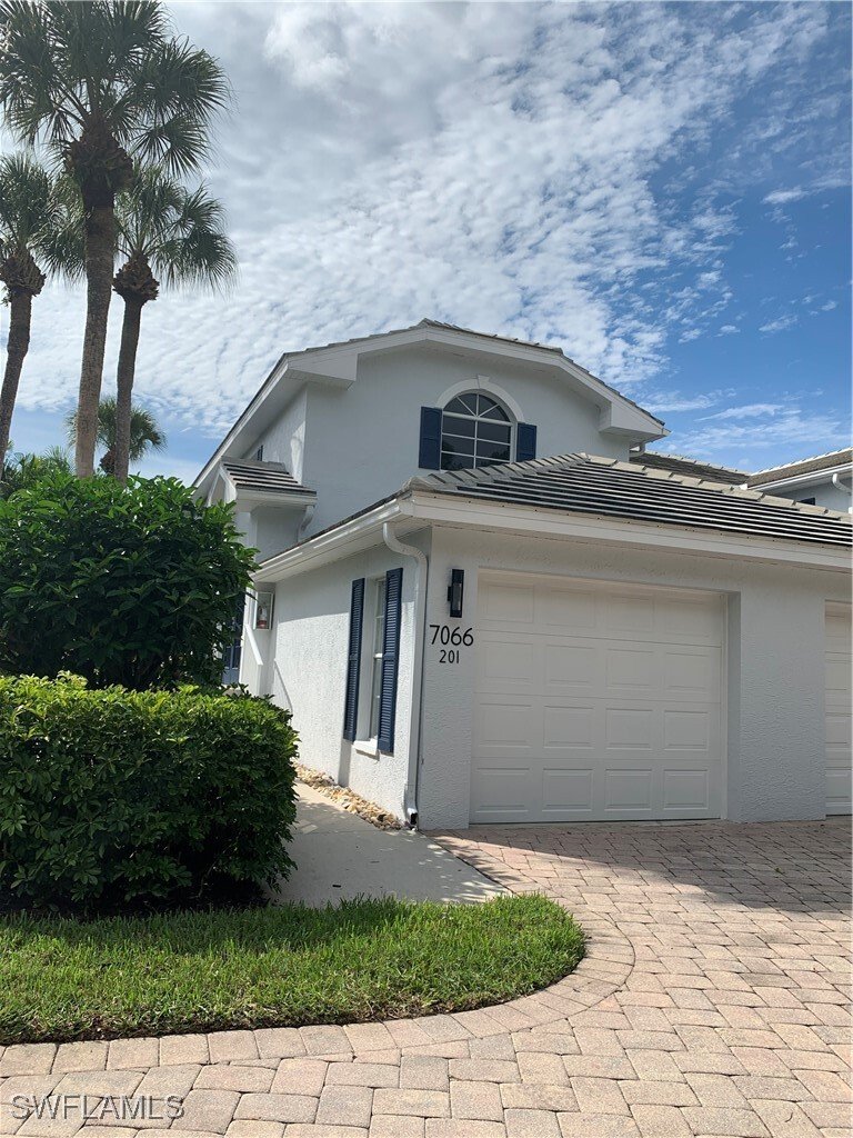 Condo in Naples, Florida, United States 2 - 17242808