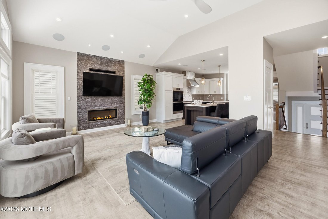 House in Stafford Township, New Jersey, United States 4 - 17848739