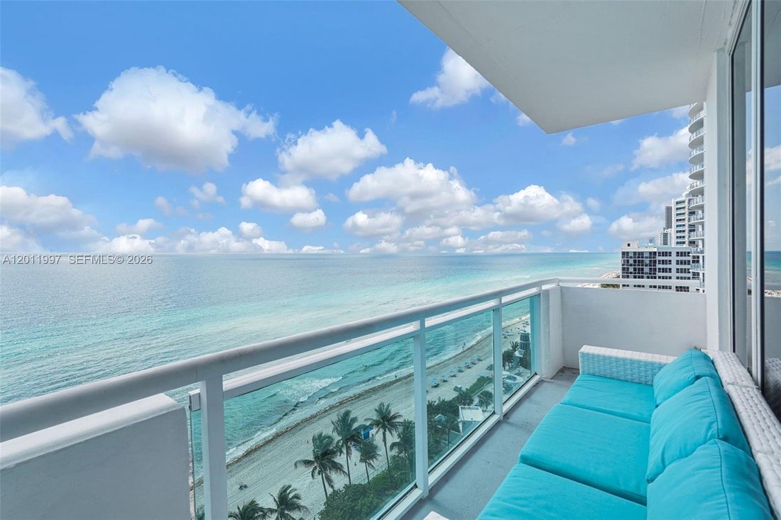 Condo in Hollywood, Florida, United States 1 - 17846360