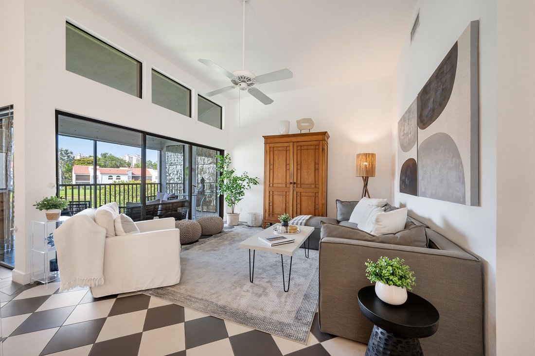 Condo in Naples, Florida, United States 5 - 17847991