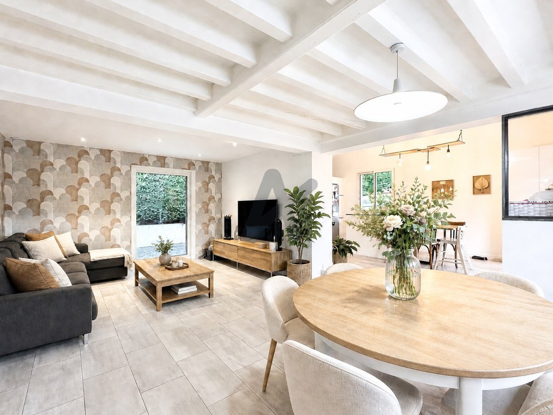 House in Limonest, Auvergne-Rhône-Alpes, France 4 - 16463047