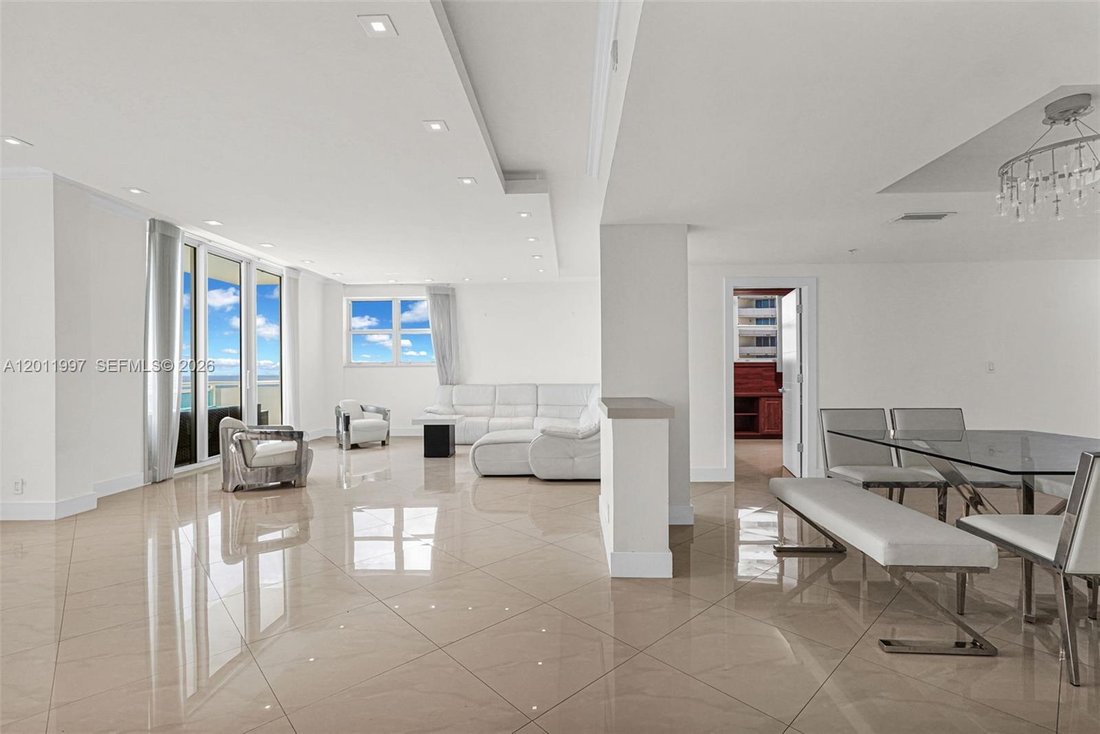 Condo in Hollywood, Florida, United States 4 - 17846360