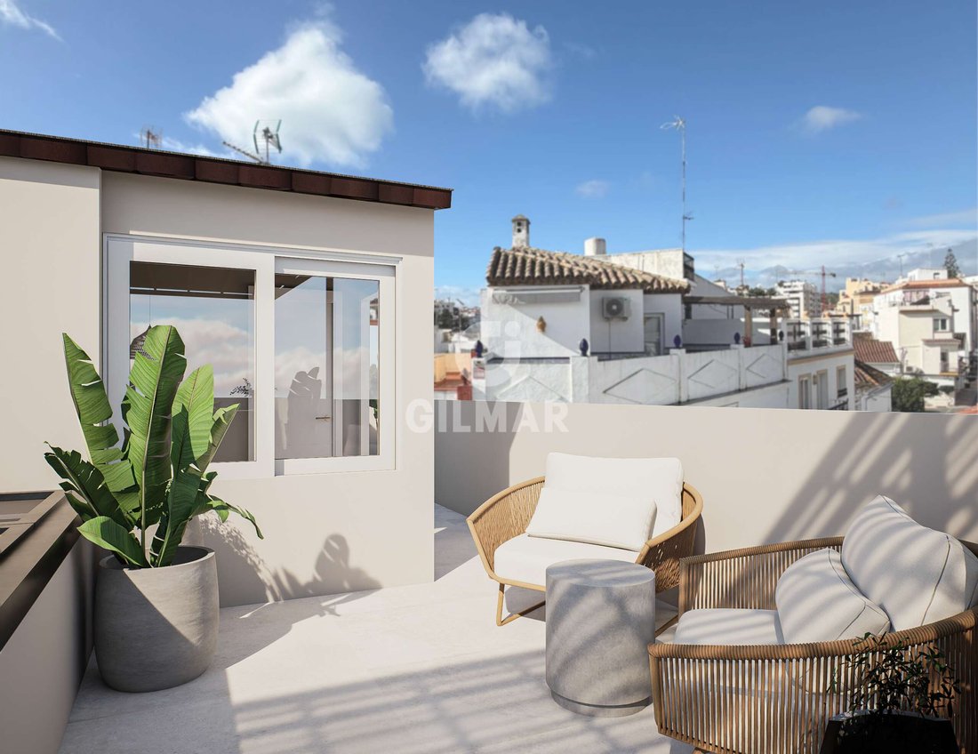 Townhouse in Estepona, Andalusia, Spain 2 - 17844974