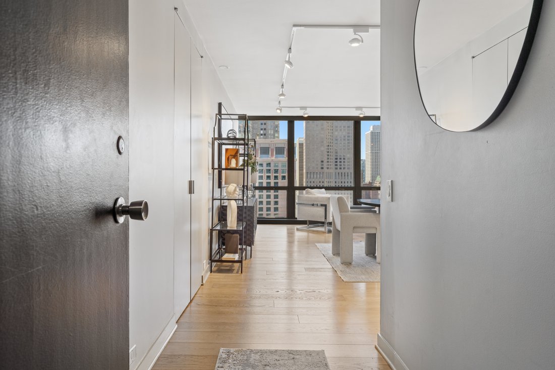 Condo in Chicago, Illinois, United States 5 - 17848001