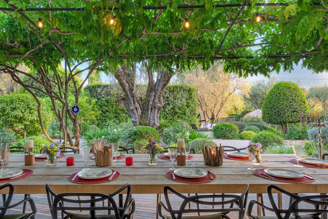 Estate in Mougins, Provence-Alpes-Côte d'Azur, France 3 - 17845093