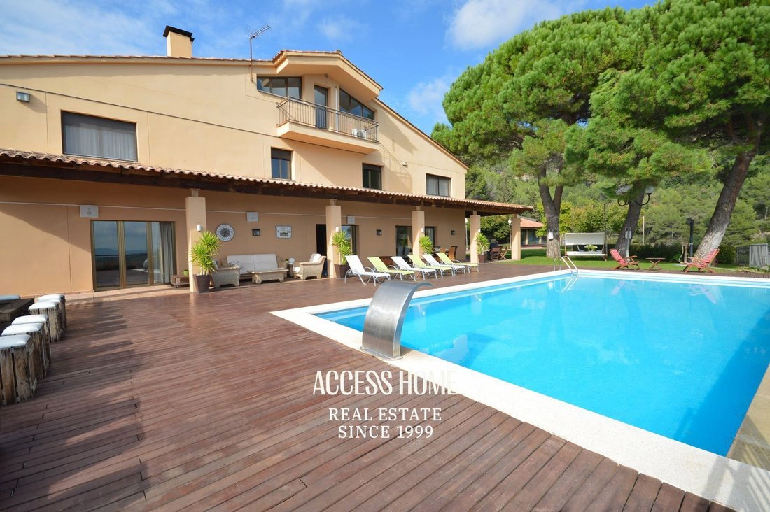 House in Sant Feliu de Codines, Catalonia, Spain 1 - 17843700