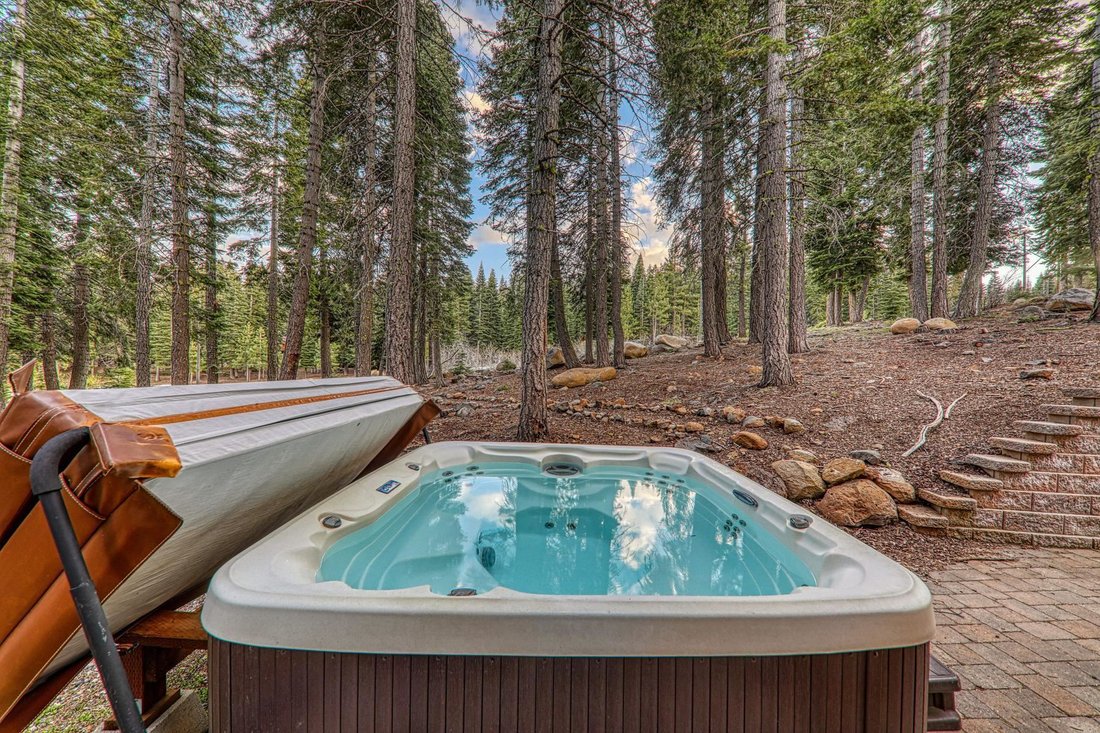 House in Truckee, California, United States 5 - 17846205