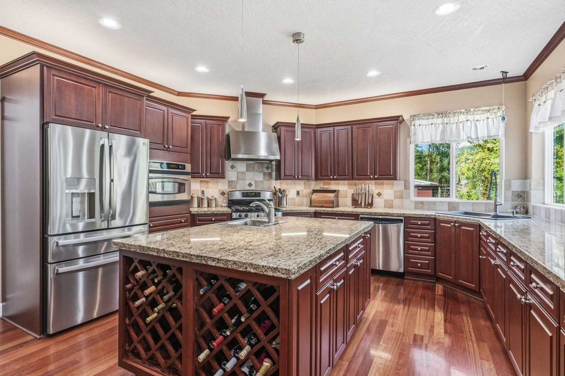House in Longview, Washington, United States 5 - 17844917