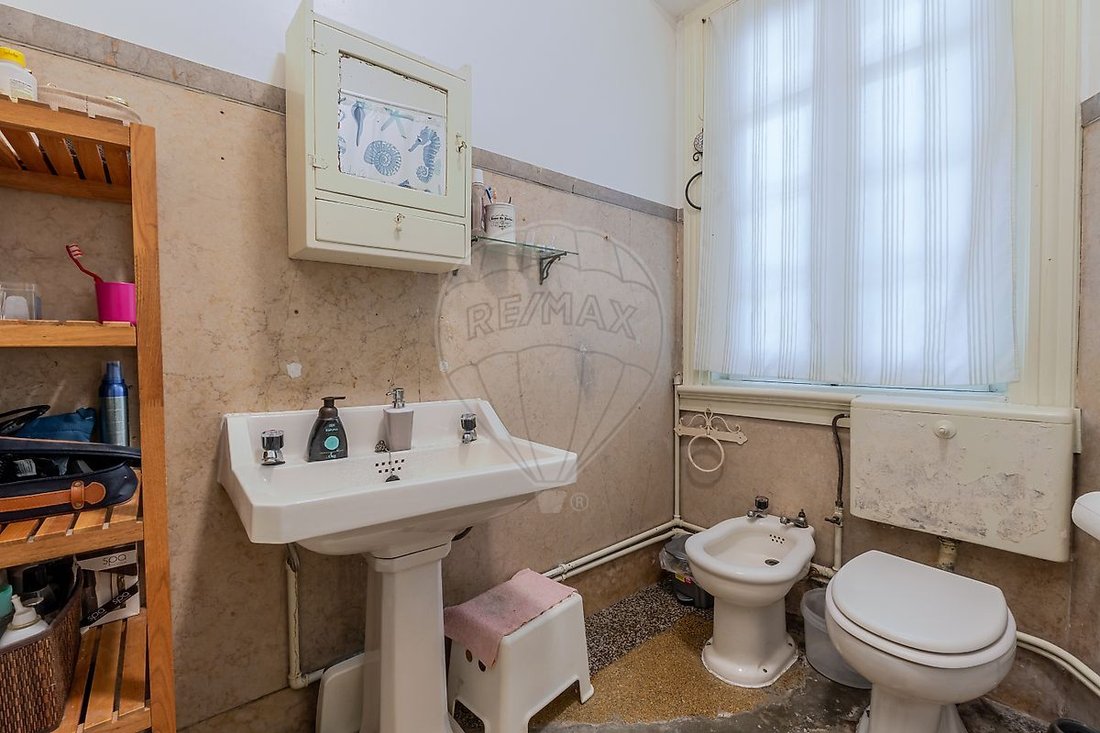 Apartment in Avenidas Novas, Lisbon, Portugal 3 - 17845138