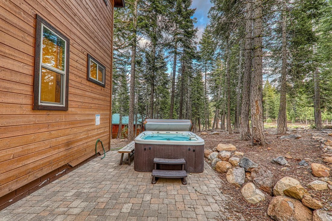 House in Truckee, California, United States 4 - 17846205