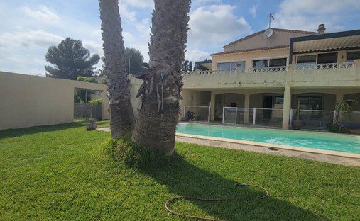 Anwesen in Montbazin, Okzitanien, Frankreich 1