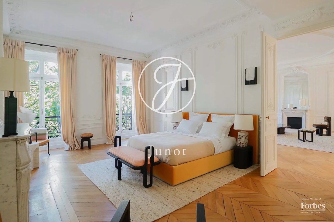 Apartment in Elysées-Madeleine, Paris 8e Arrondissement, Paris 1 - 17844418