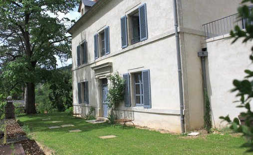 Magnificent Medieval Castle Overlooking The Lot Valley, With Swimming Pool, Outbuildings, Near Figea