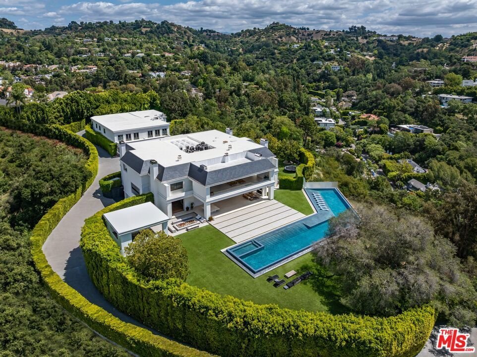 Maison à Beverly Hills, Californie, États-Unis 1 - 17846297