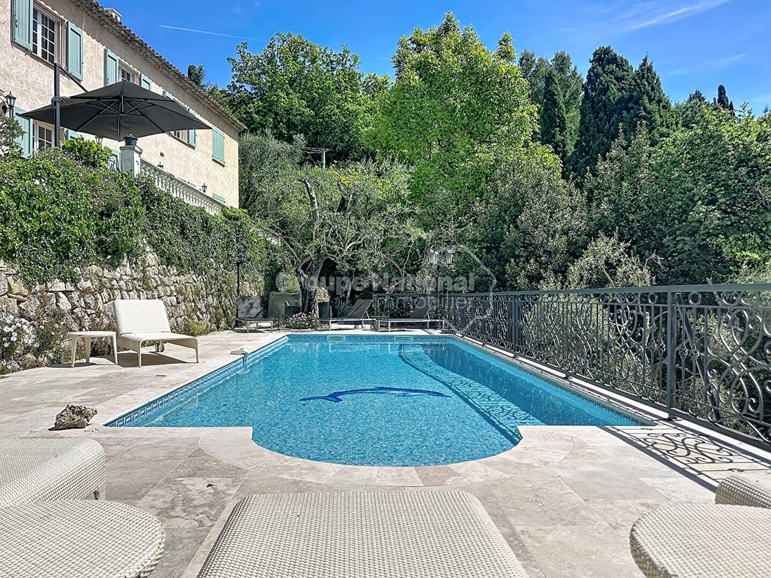 Villa in Cabris, Provence-Alpes-Côte d'Azur, France 2 - 17844769