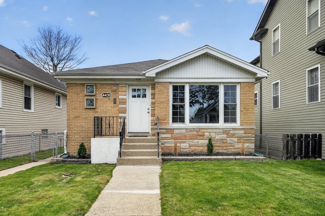 House in Chicago, Illinois, United States 1 - 17844144