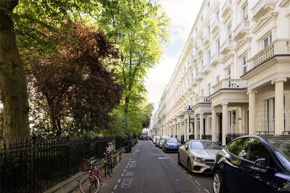 Apartment in Hyde Park, Westminster, England 3 - 17422686