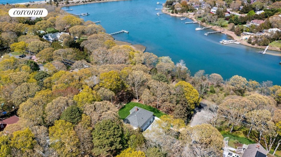 House in Sag Harbor, New York, United States 2 - 17845667