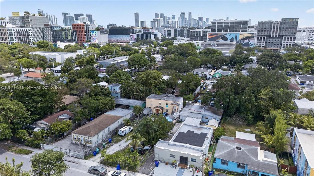 House in Miami, Florida, United States 4 - 17843951
