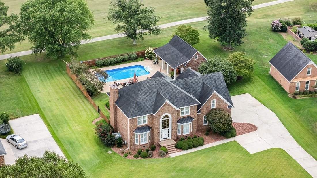 House in Tullahoma, Tennessee, United States 5 - 17846587