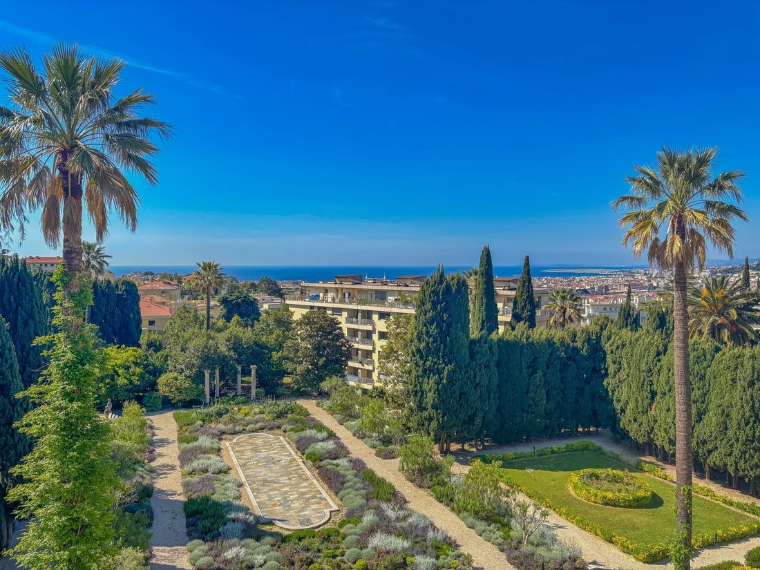 Apartment in Cimiez, Nice, France 1 - 17694958
