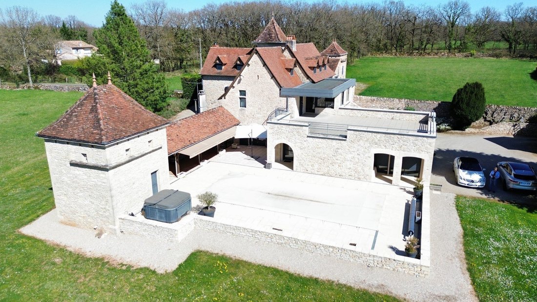 Villa in Villeneuve, Occitania, France 1 - 17844781
