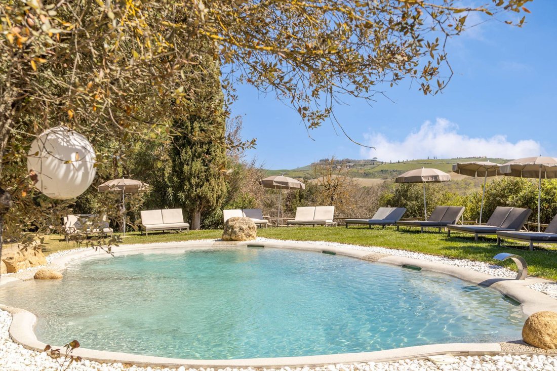 Castle in Asciano, Tuscany, Italy 5 - 17848588