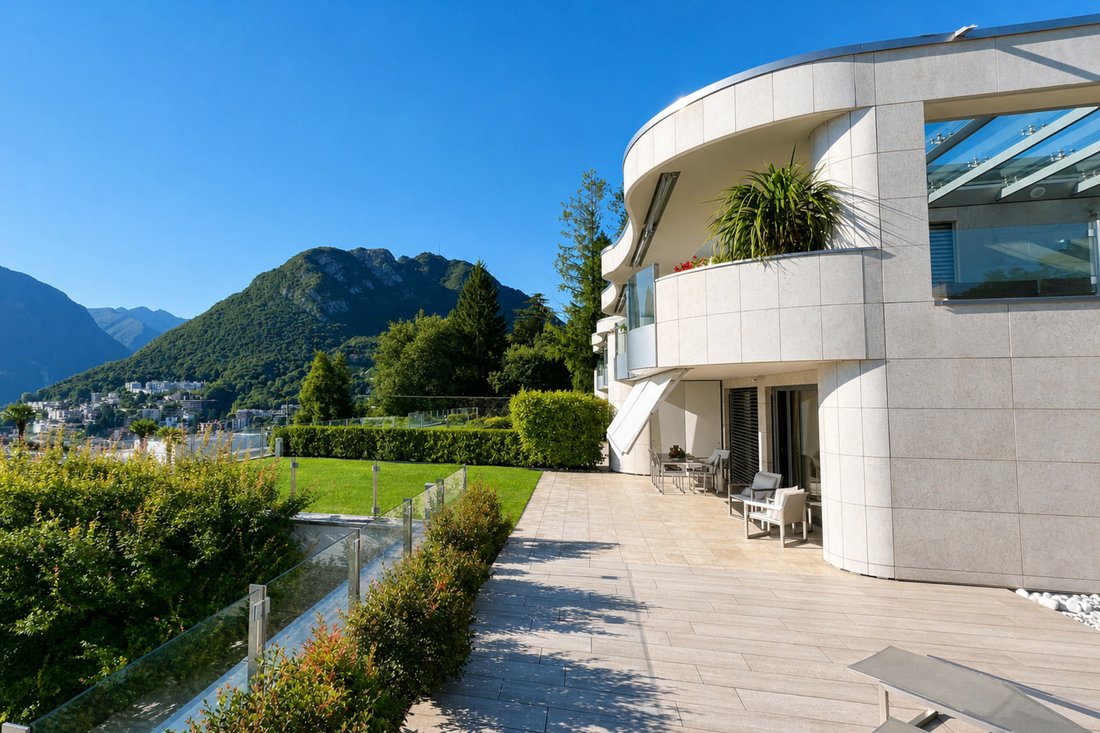 House in Lugano, Ticino, Switzerland 1 - 16559627