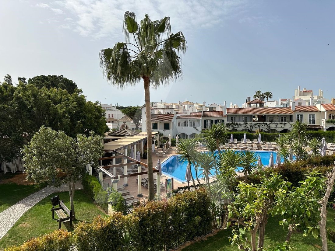 Apartment in Quarteira, Algarve, Portugal 1 - 17848014