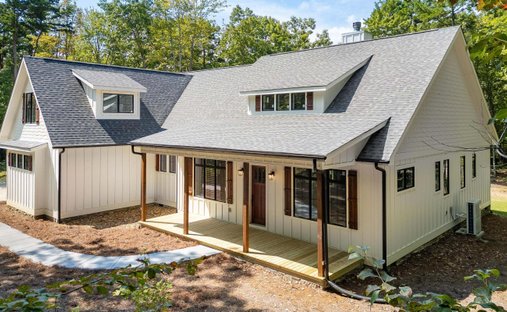 House in Signal Mountain, Tennessee, United States 1