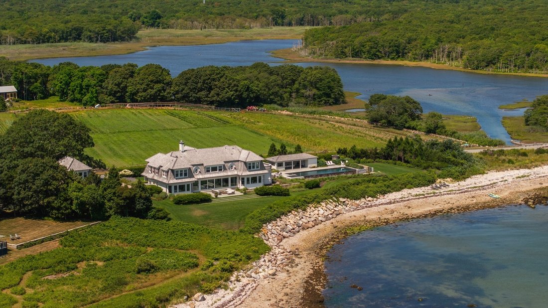 House in Dartmouth, Massachusetts, United States 4 - 17844890