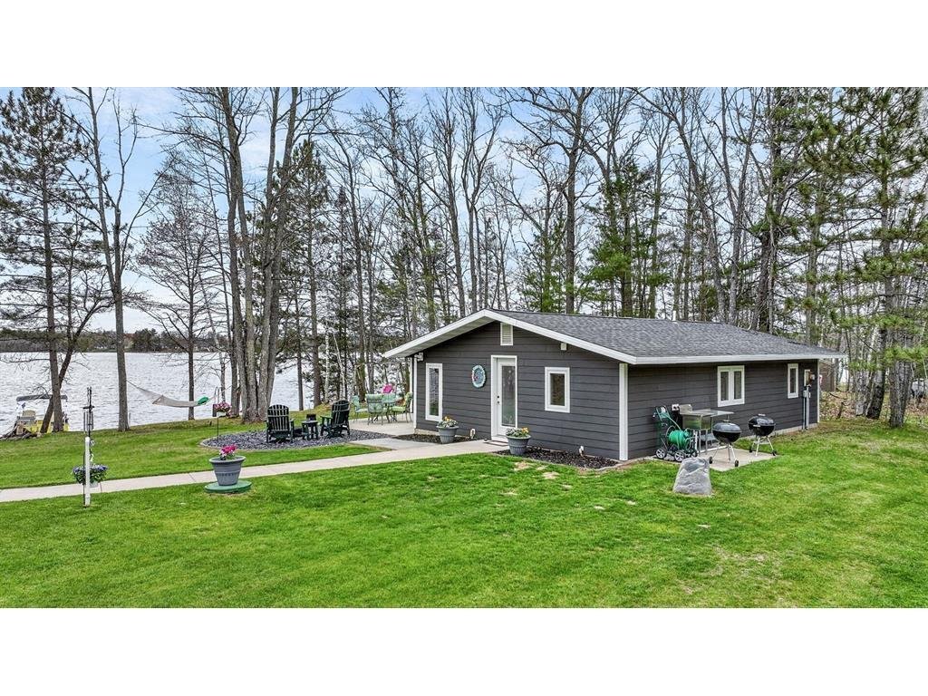 House in New Auburn, Wisconsin, United States 2 - 17846110