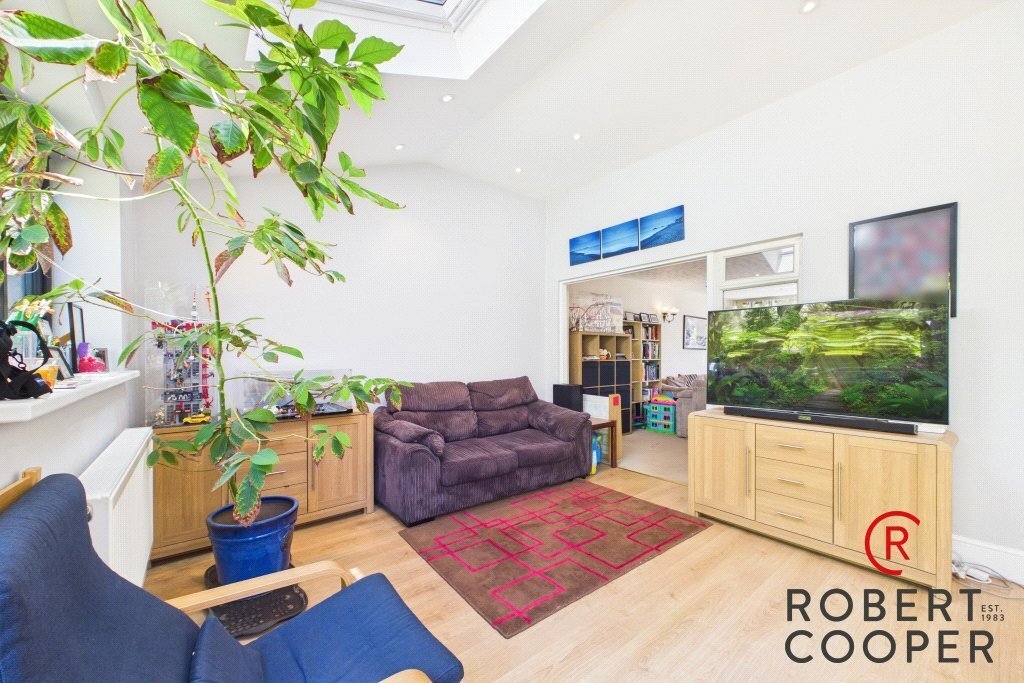 House in South Ruislip, Hillingdon, England 3 - 17843703