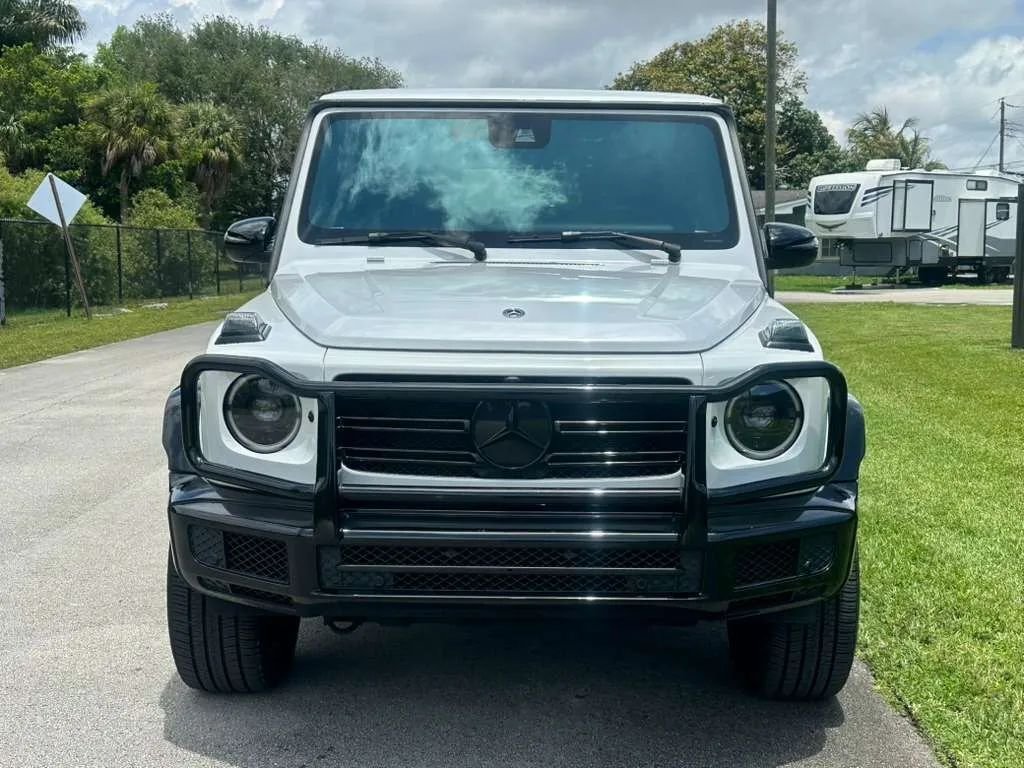 Suv in West Park, FL, United States 2 - 17848345