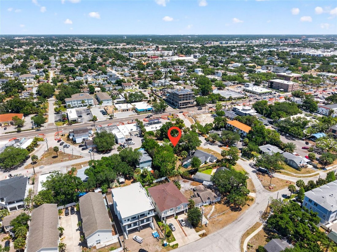 Land in Tampa, Florida, United States 4 - 17845480
