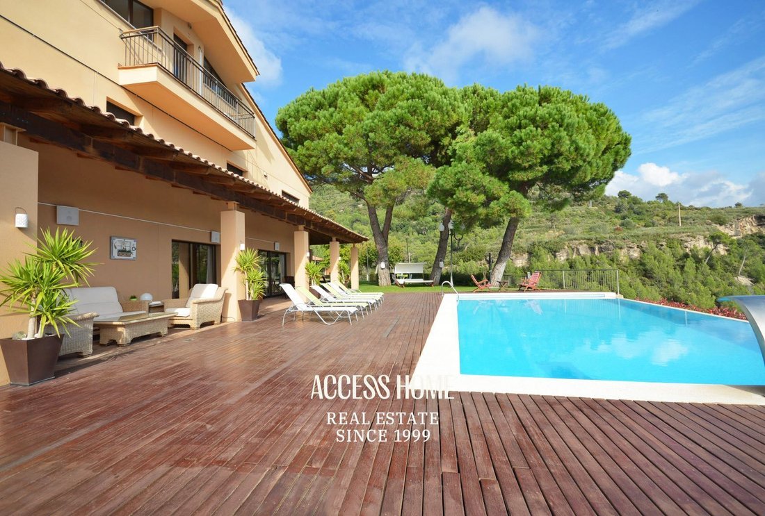 House in Sant Feliu de Codines, Catalonia, Spain 3 - 17843700