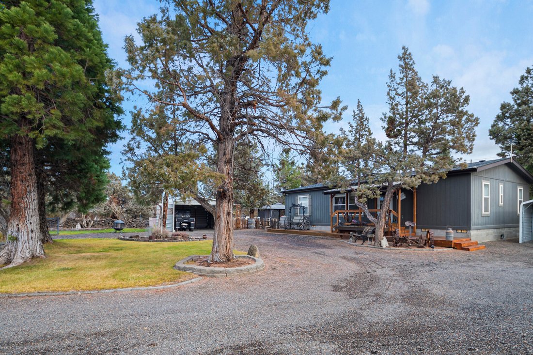 Land in Redmond, Oregon, United States 2 - 17164601