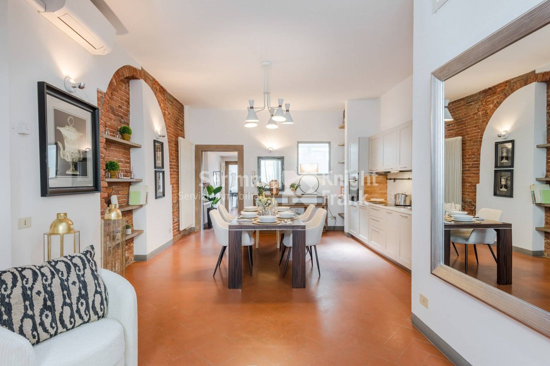 Apartment in Historic Center, Lucca, Tuscany 4 - 17848596