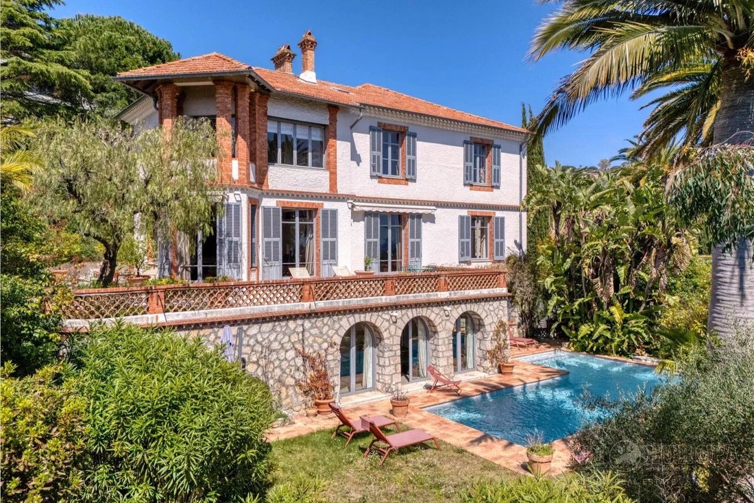 Villa in Cannes, Provence-Alpes-Côte d'Azur, France 1 - 17668809