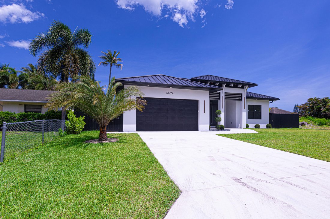 House in Lantana, Florida, United States 2 - 17844343