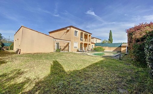 Villa in Meyreuil, Provence-Alpes-Côte d'Azur, France 1