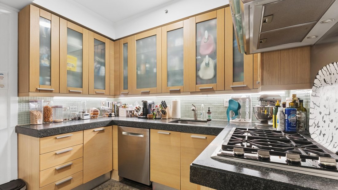 Condo in New York, New York, United States 5 - 17844713