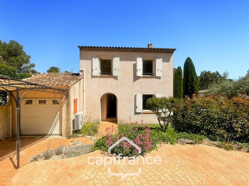 Villa in Mallemort, Provence-Alpes-Côte d'Azur, France 1 - 17847809